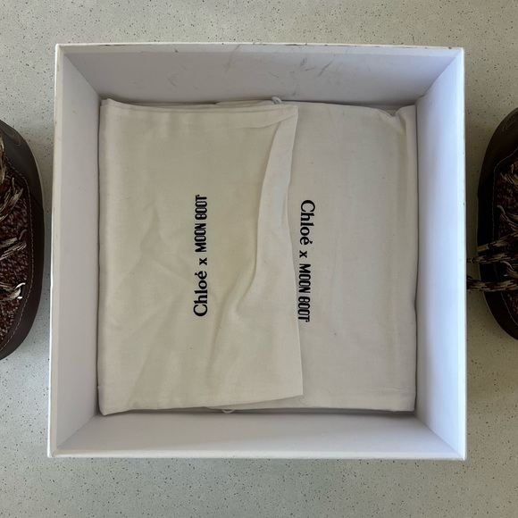 Chloe x Moon Boot - Picture 16 of 16